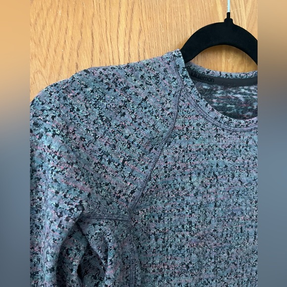 LULULEMON Runderful Long Sleeve 4 - Picture 5 of 13